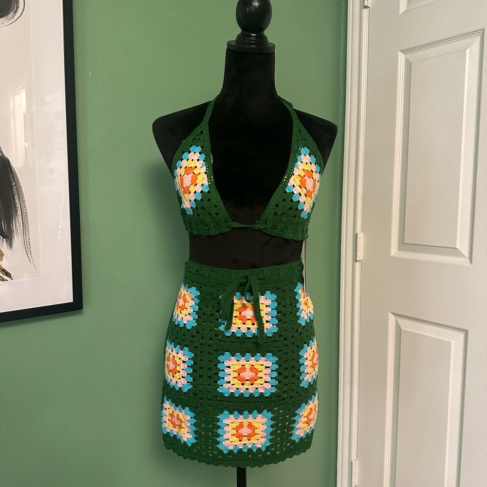 Green crochet two piece set